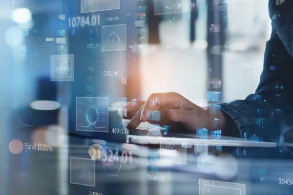 uploading commodity traceability data into a ctrm